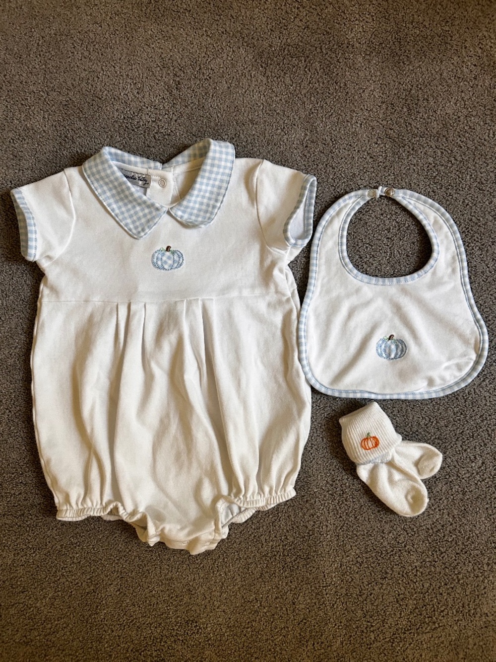 Magnolia Baby 24m pima cotton bubble with pumpkin embroidery, bib and socks